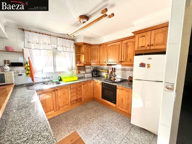 3 chambre Villa/Maison à vendre à Jijona / Xixona avec piscine - 235 000 € (Ref: 9509685)