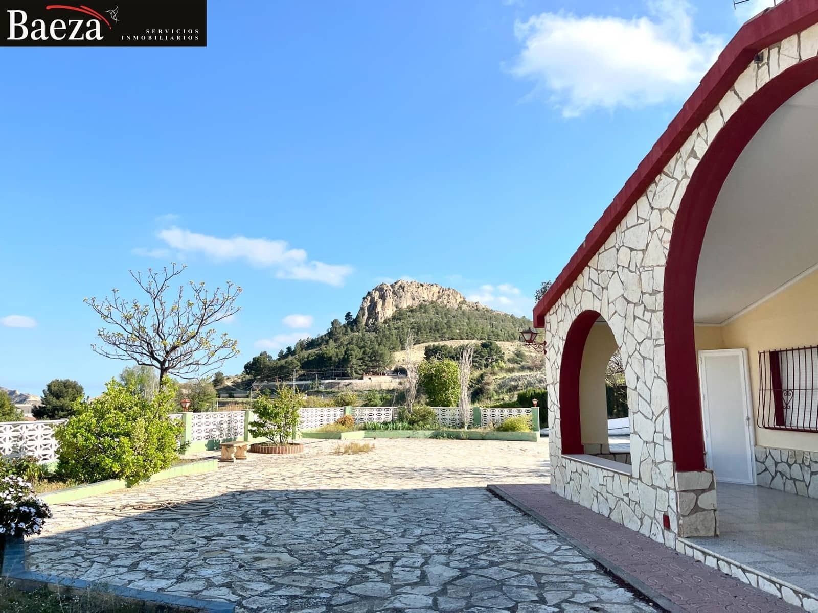 3 chambre Villa/Maison à vendre à Jijona / Xixona avec piscine - 235 000 € (Ref: 9509685)