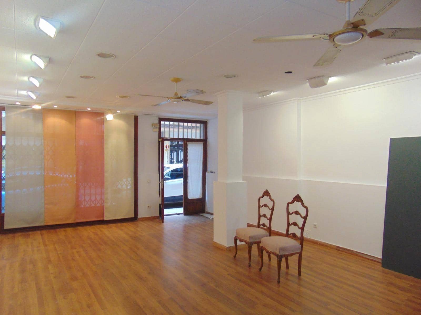 Local Comercial en San Juan de Alicante / Sant Joan d'Alacant en venta - 135.000 € (Ref: 9509688)