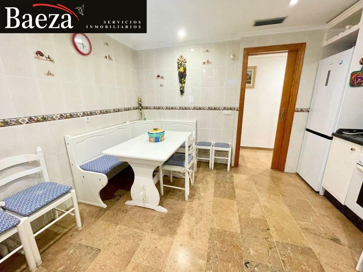 2 bedroom Flat for sale in Muchamiel / Mutxamel with garage - € 210,000 (Ref: 9509689)