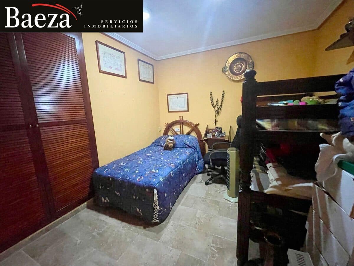 2 bedroom Flat for sale in Muchamiel / Mutxamel with garage - € 210,000 (Ref: 9509689)