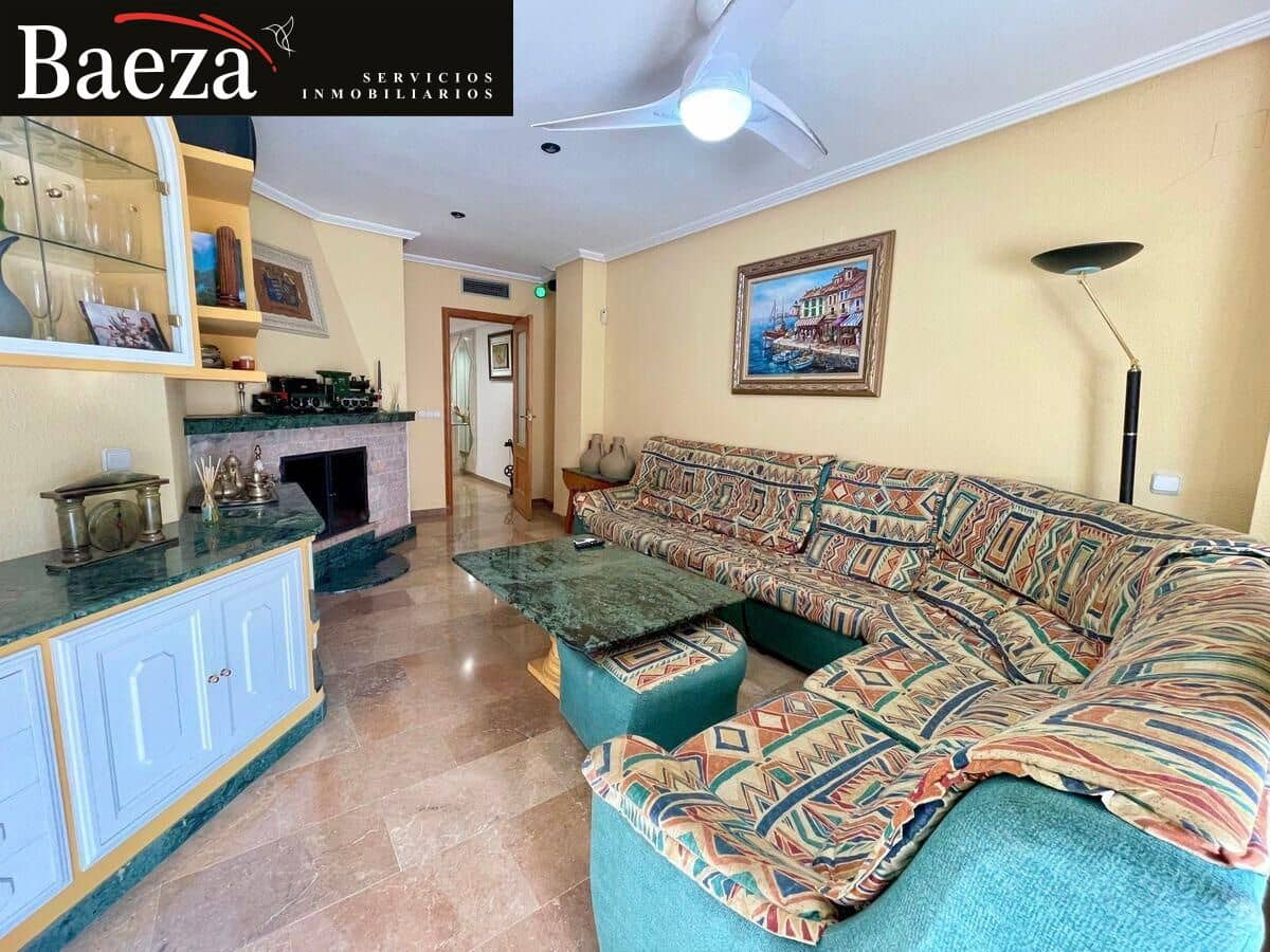 2 bedroom Flat for sale in Muchamiel / Mutxamel with garage - € 210,000 (Ref: 9509689)