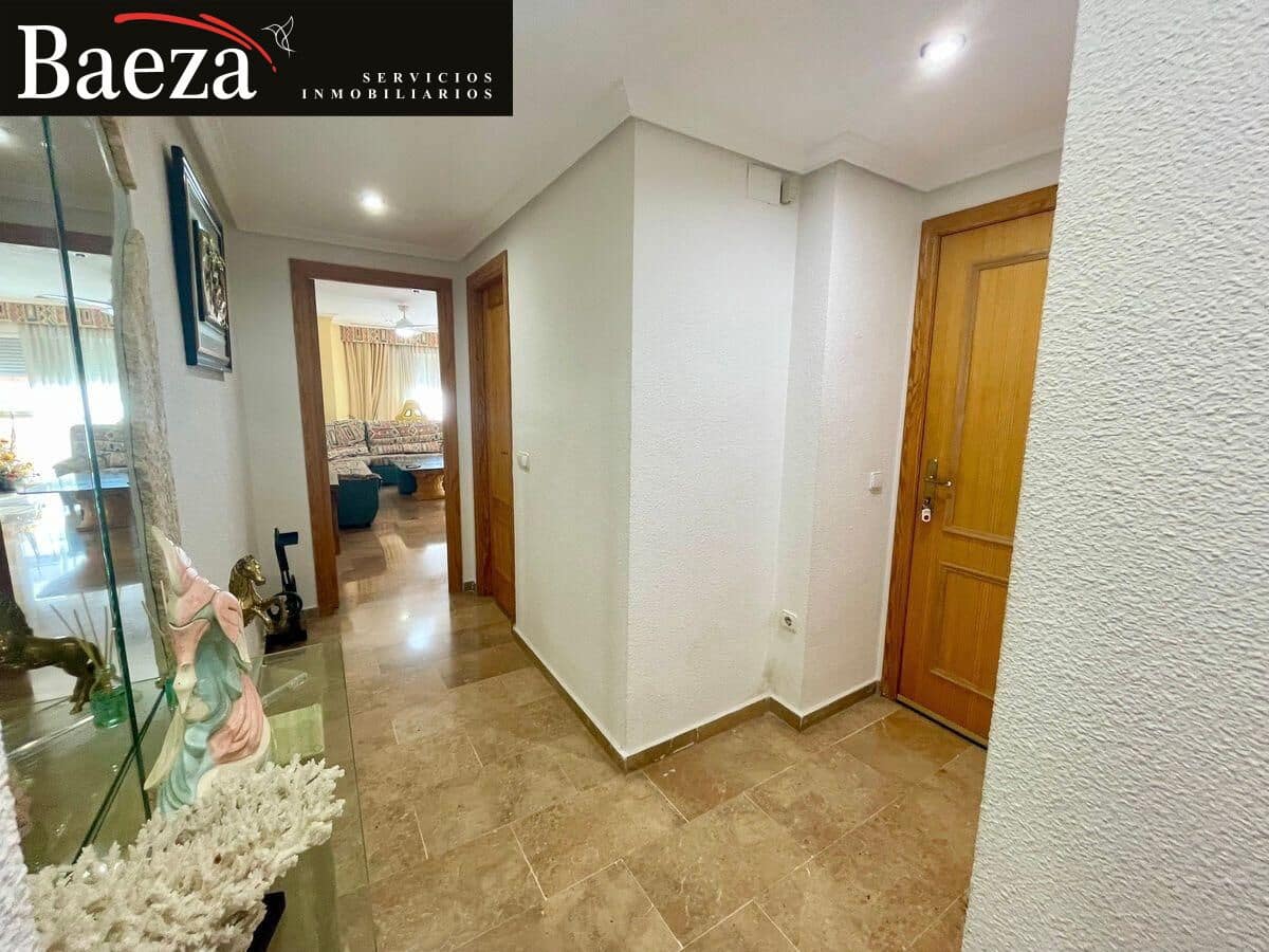 2 bedroom Flat for sale in Muchamiel / Mutxamel with garage - € 210,000 (Ref: 9509689)