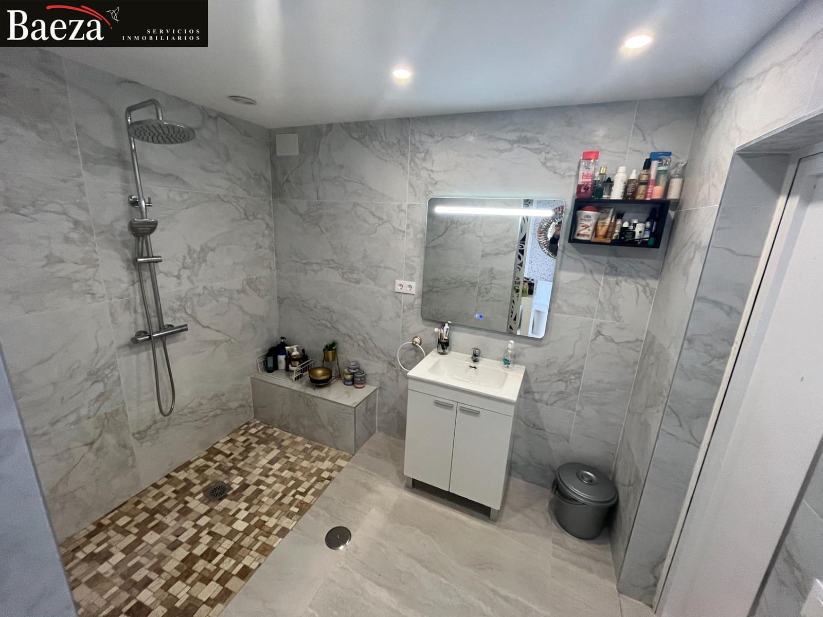 1 soveværelse Villa til salg i San Juan de Alicante / Sant Joan d'Alacant med swimmingpool - € 495.000 (Ref: 9509690)