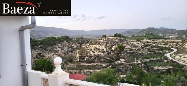 3 chambre Villa/Maison à vendre à Jijona / Xixona avec piscine - 175 000 € (Ref: 9509694)