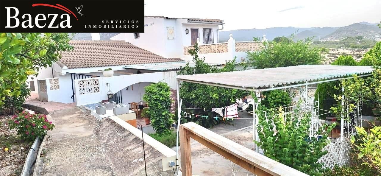 3 chambre Villa/Maison à vendre à Jijona / Xixona avec piscine - 175 000 € (Ref: 9509694)