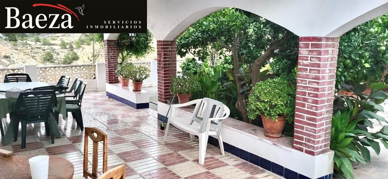 3 chambre Villa/Maison à vendre à Jijona / Xixona avec piscine - 175 000 € (Ref: 9509694)