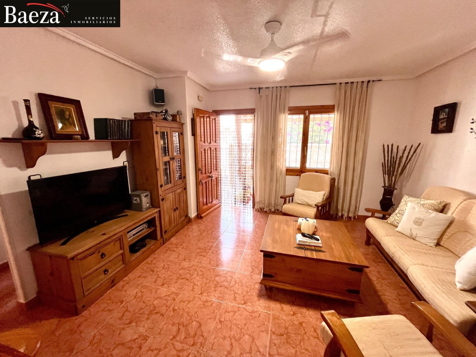 Pareado de 3 habitaciones en Playa Flamenca en venta con piscina garaje - 214.000 € (Ref: 9509696)