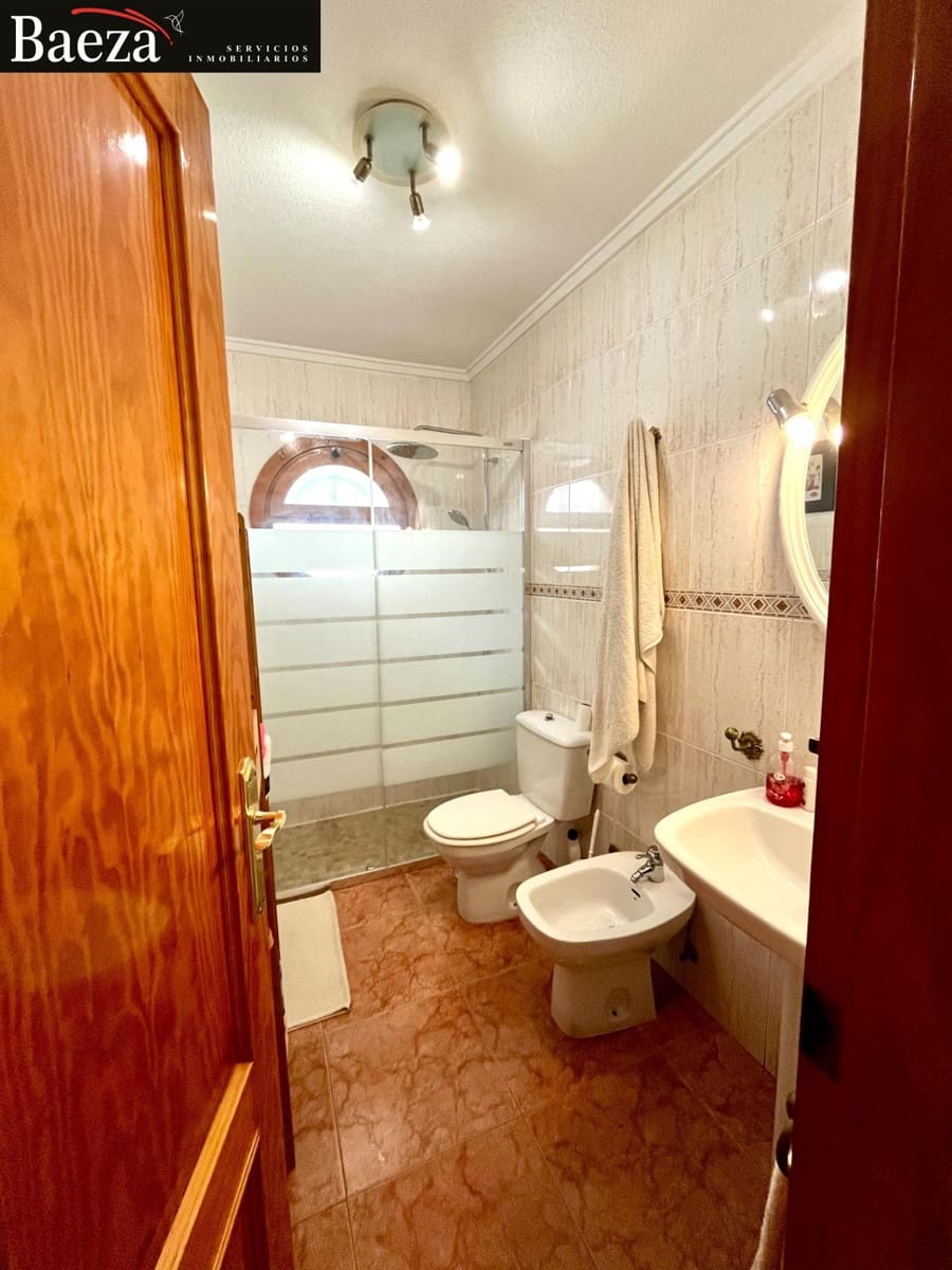 Pareado de 3 habitaciones en Playa Flamenca en venta con piscina garaje - 214.000 € (Ref: 9509696)