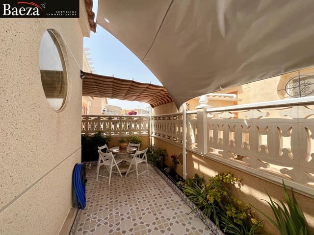 Pareado de 3 habitaciones en Playa Flamenca, Orihuela en venta con piscina garaje - 214.000 € (Ref: 9509696)