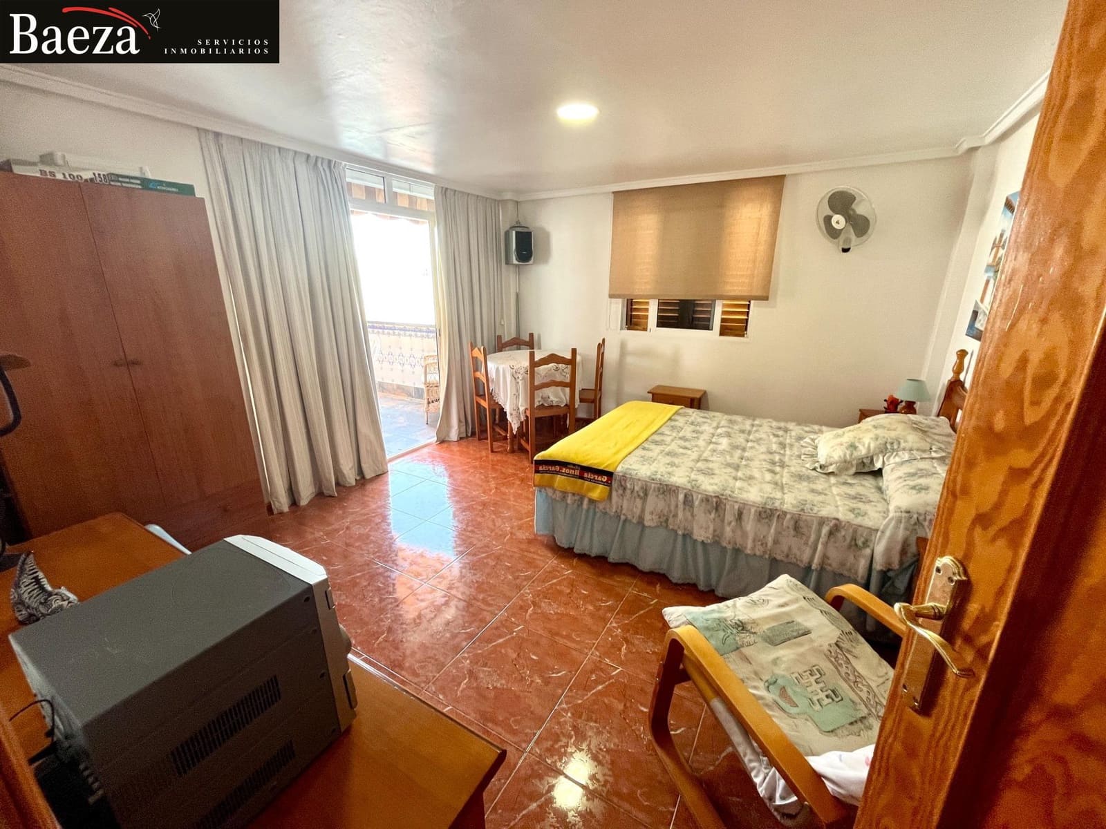Pareado de 3 habitaciones en Playa Flamenca en venta con piscina garaje - 214.000 € (Ref: 9509696)