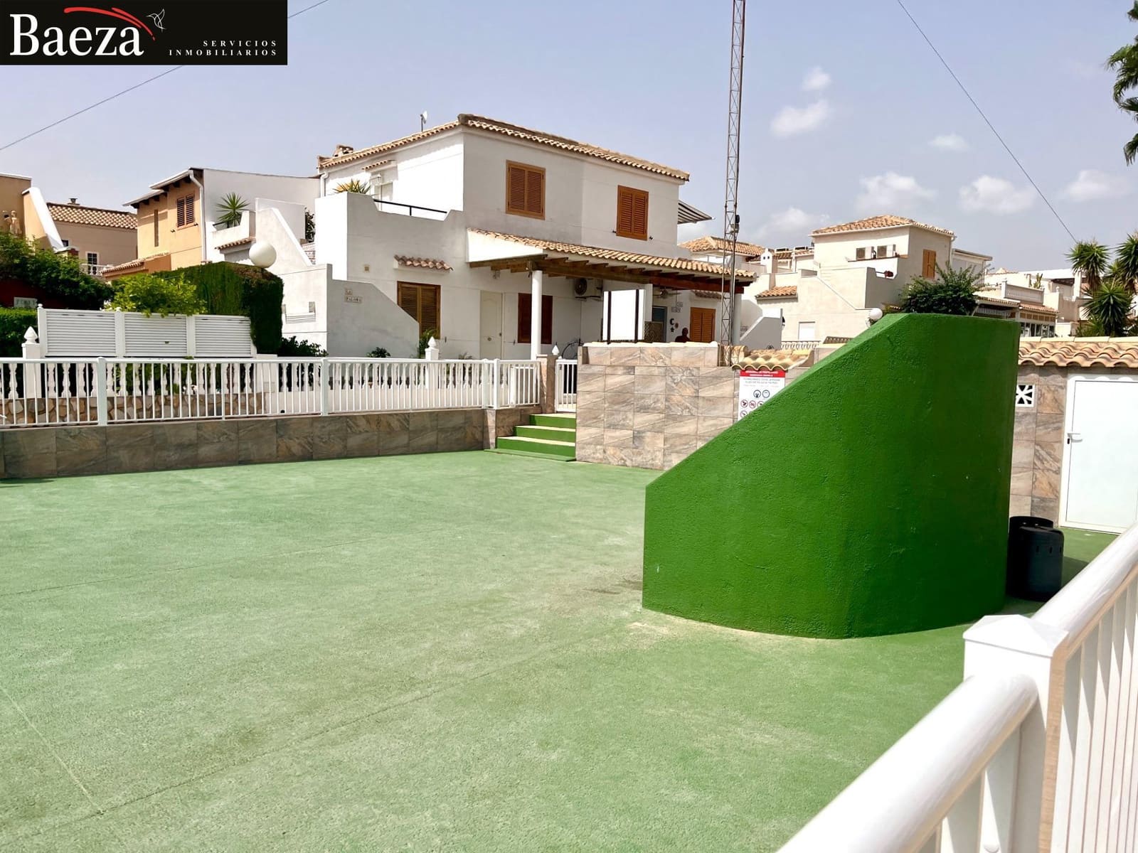 Pareado de 3 habitaciones en Playa Flamenca en venta con piscina garaje - 214.000 € (Ref: 9509696)