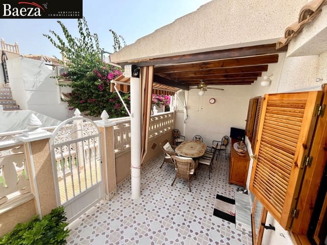 3 soveværelse Semi-Rækkehus til salg i Playa Flamenca, Orihuela med swimmingpool - € 214.000 (Ref: 9509696)