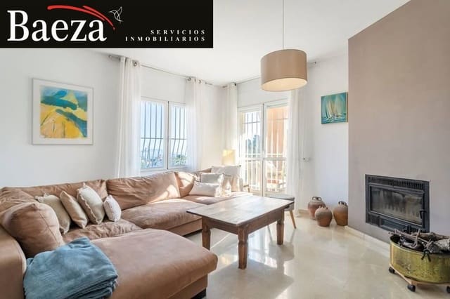 Chalet de 3 habitaciones en Cala d'Or, El Campello en venta con piscina garaje - 599.000 € (Ref: 9509698)