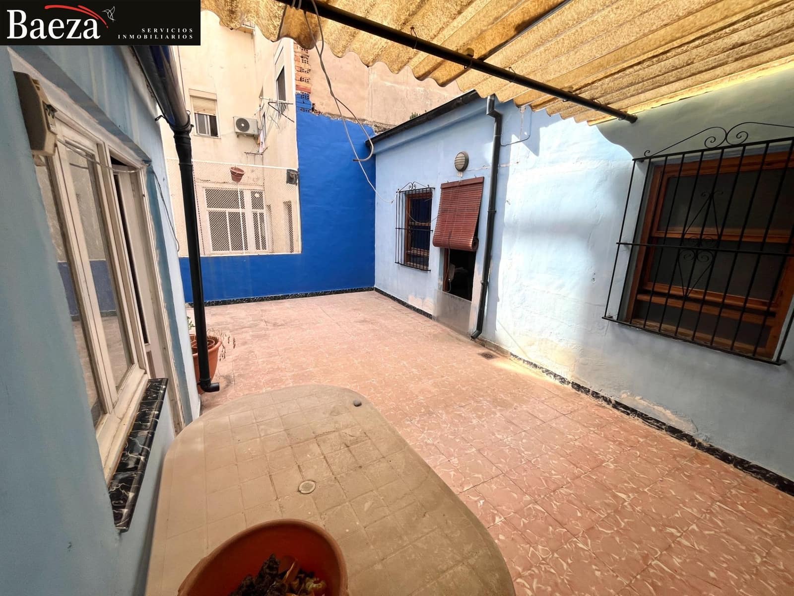 4 soverom Hus til salgs i Alicante by med garasje - € 360 000 (Ref: 9509702)