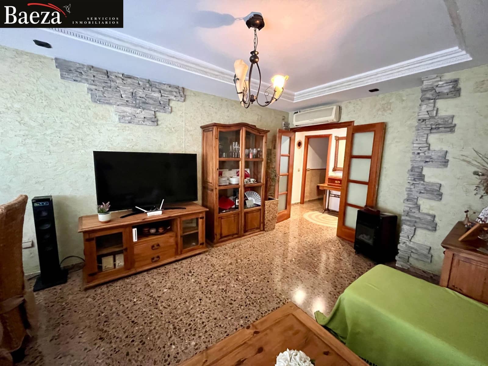 4 bedroom Flat for sale in Muchamiel / Mutxamel - € 207,000 (Ref: 9509705)