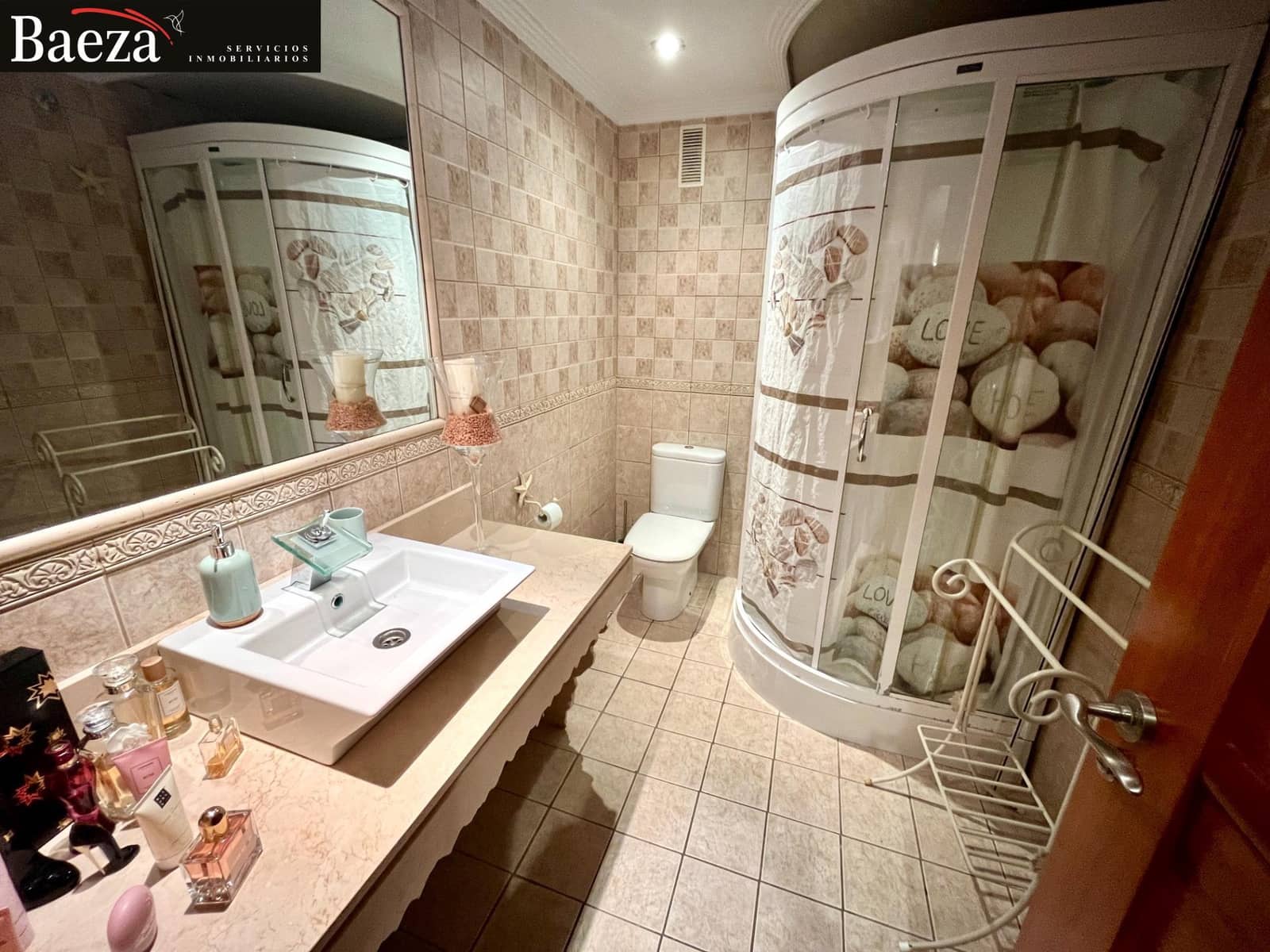 4 bedroom Flat for sale in Muchamiel / Mutxamel - € 207,000 (Ref: 9509705)