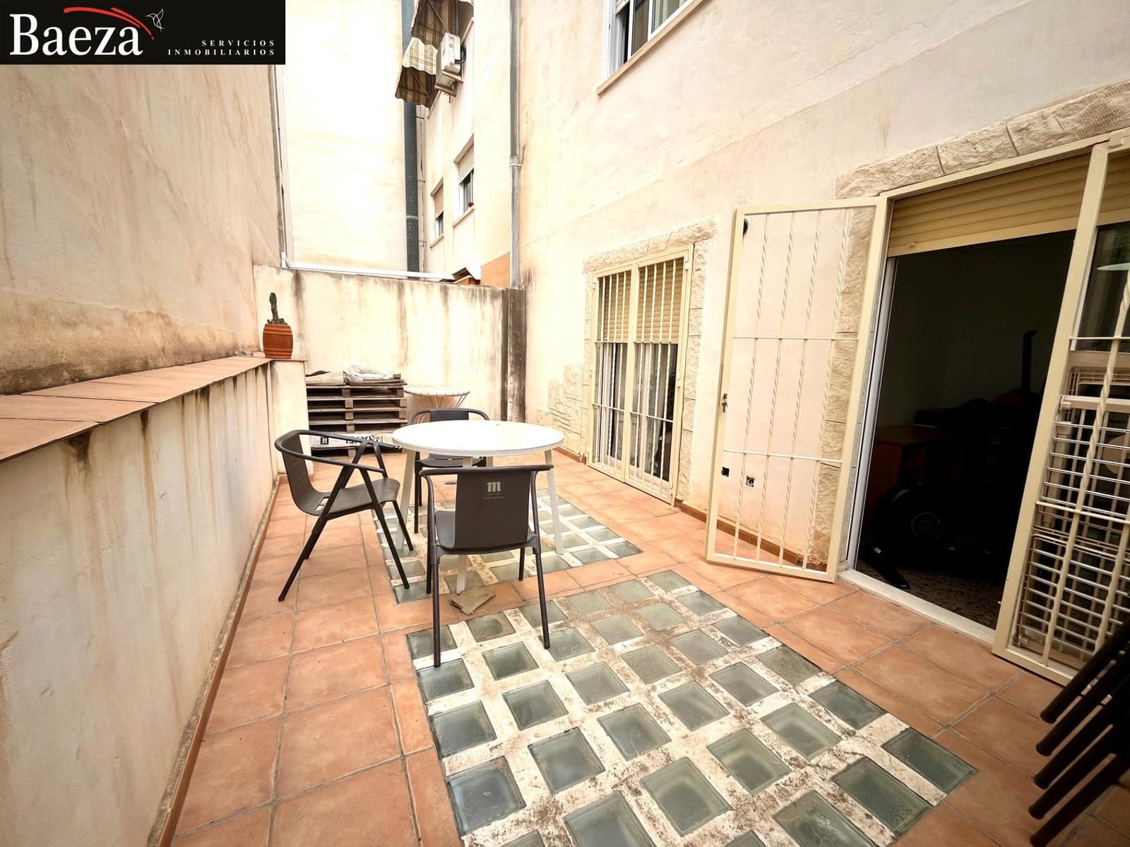 4 bedroom Flat for sale in Muchamiel / Mutxamel - € 207,000 (Ref: 9509705)