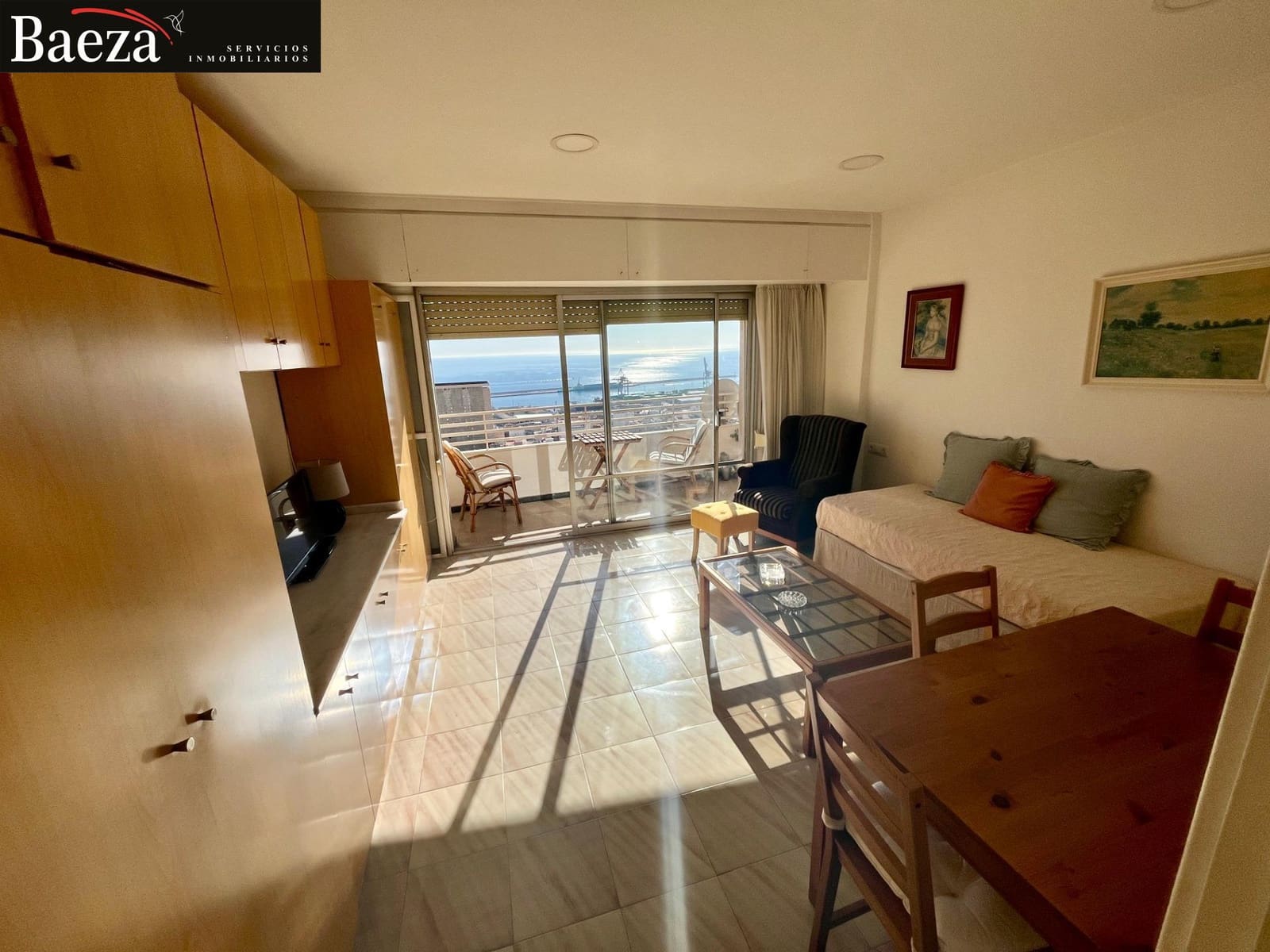 Yksiö vuokrattavana paikassa Alicante kaupunki - 850 € (Ref: 9518882)