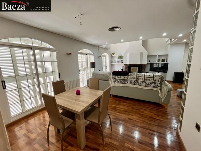 3 sypialnia Dom na sprzedaż w Petrel / Petrer z garażem - 399 000 € (Ref: 9524274)