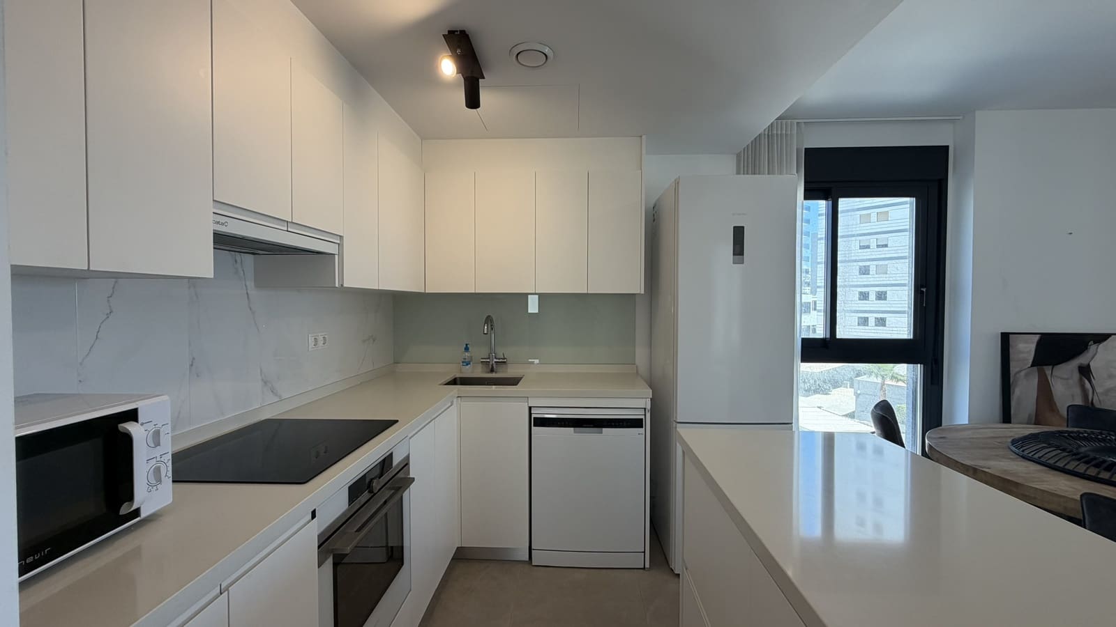 2 Zimmer Apartment zu verkaufen in Calpe / Calp mit Pool - 465.000 € (Ref: 9852286)