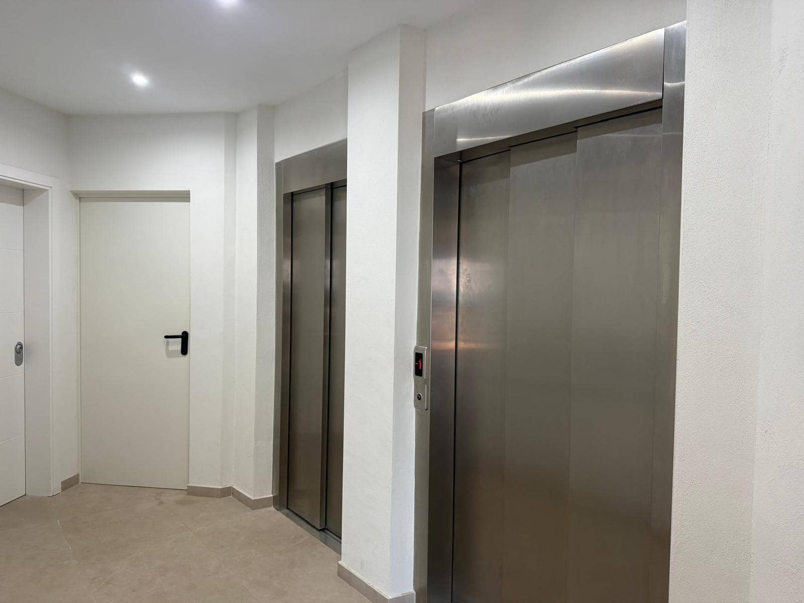 2 Zimmer Apartment zu verkaufen in Calpe / Calp mit Pool - 465.000 € (Ref: 9852286)