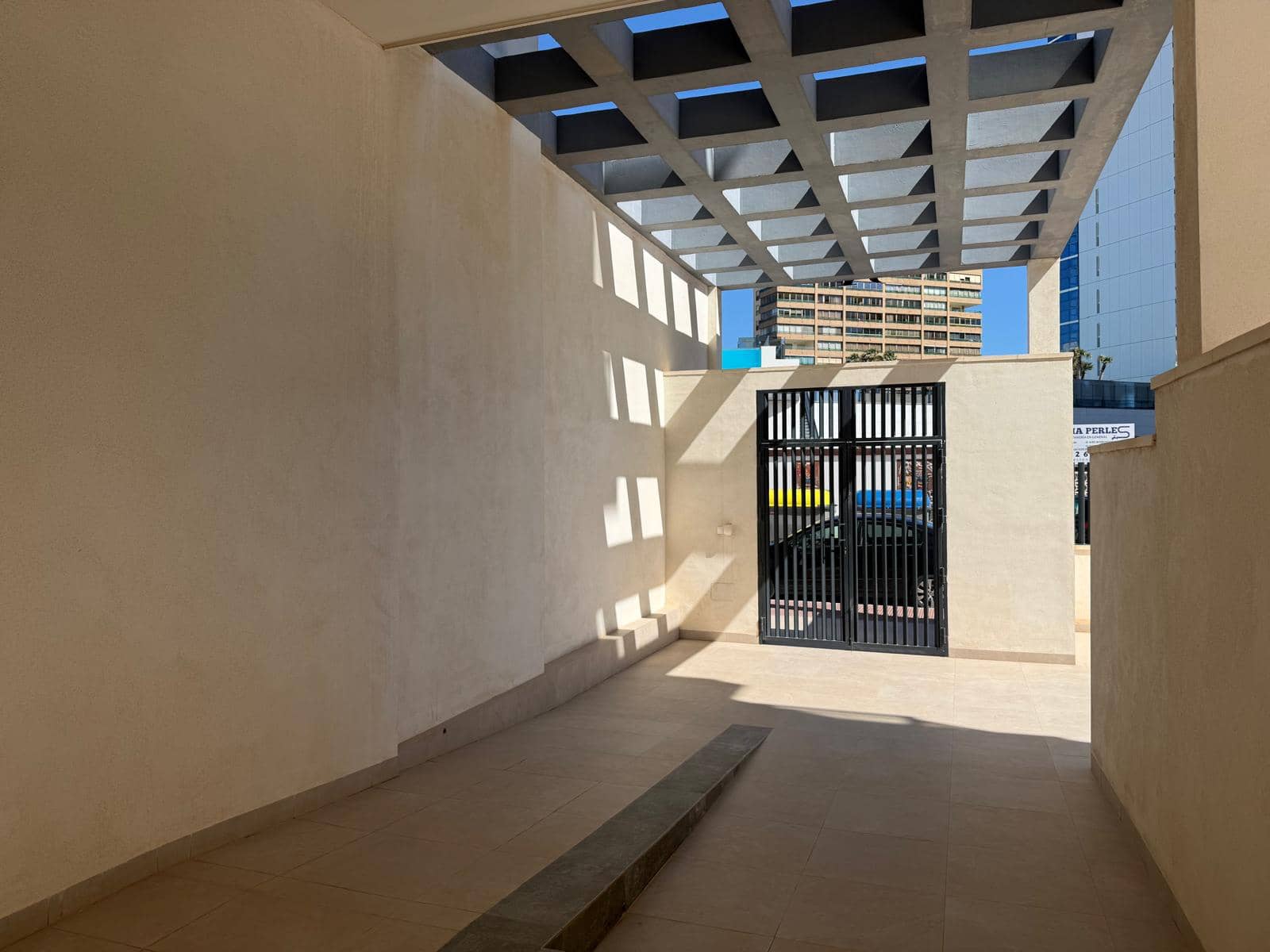2 Zimmer Apartment zu verkaufen in Calpe / Calp mit Pool - 465.000 € (Ref: 9852286)