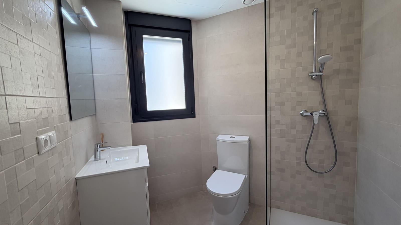 2 Zimmer Apartment zu verkaufen in Calpe / Calp mit Pool - 465.000 € (Ref: 9852286)