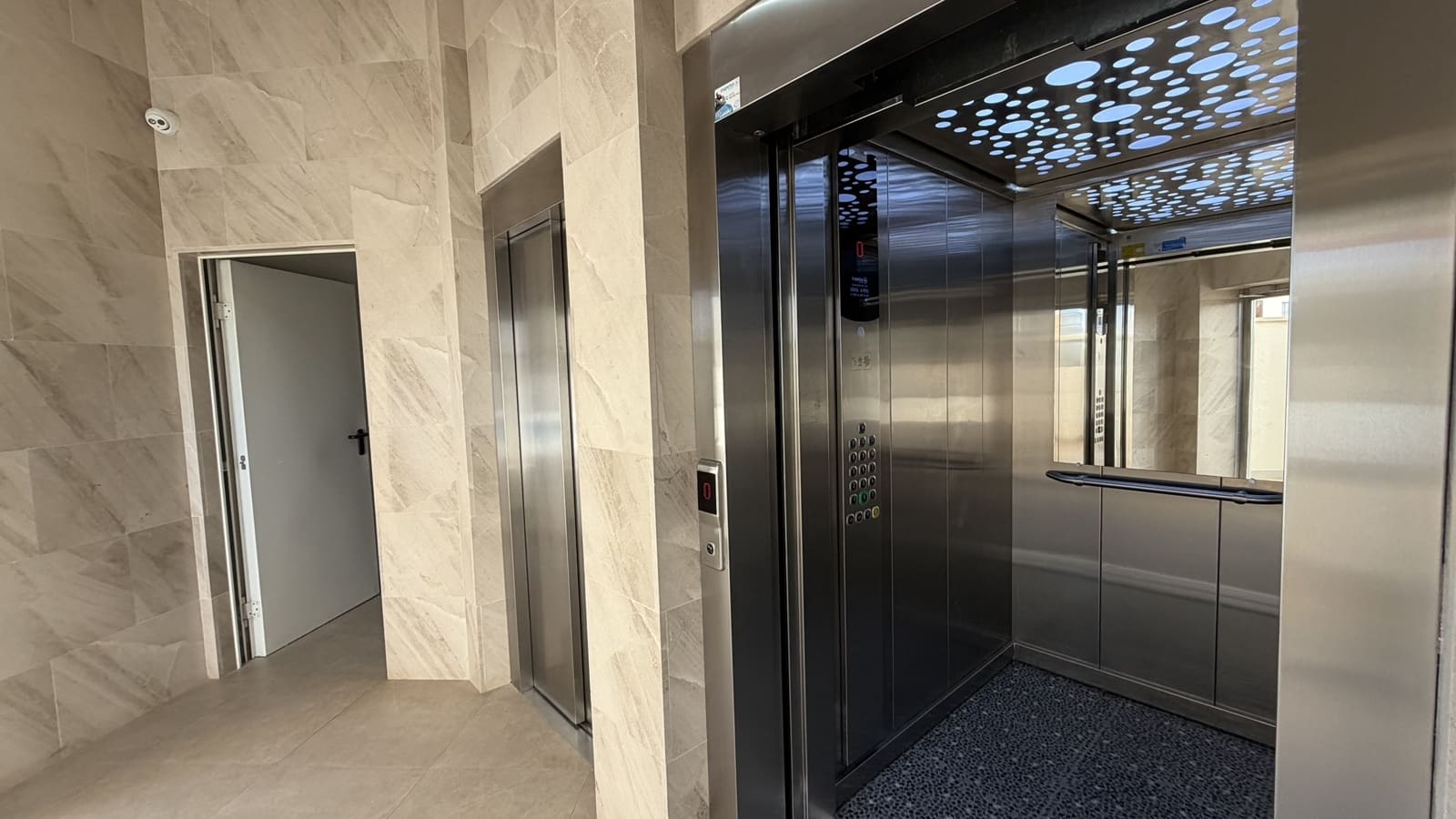 2 Zimmer Apartment zu verkaufen in Calpe / Calp mit Pool - 465.000 € (Ref: 9852286)
