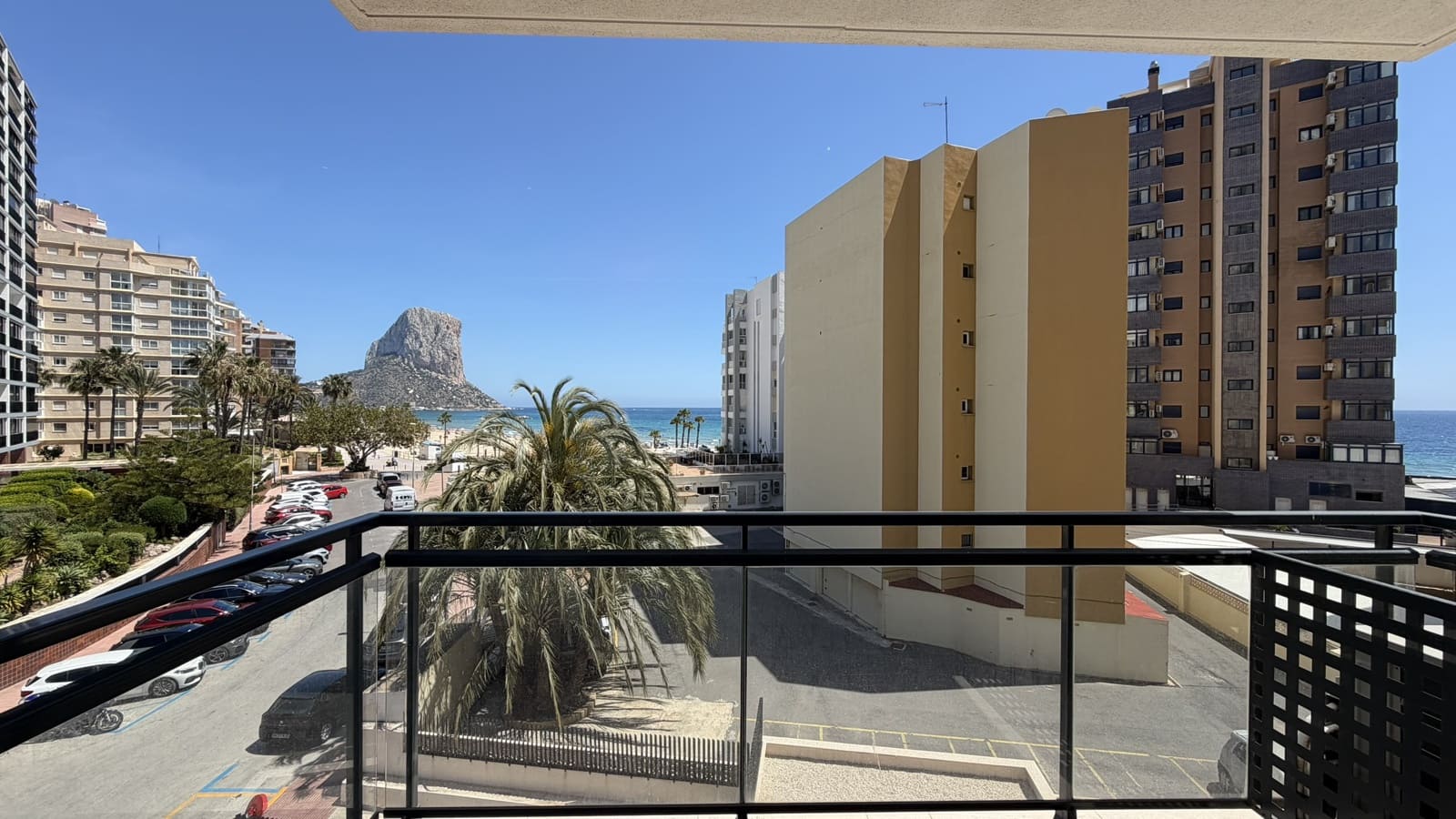 2 Zimmer Apartment zu verkaufen in Calpe / Calp mit Pool - 465.000 € (Ref: 9852286)