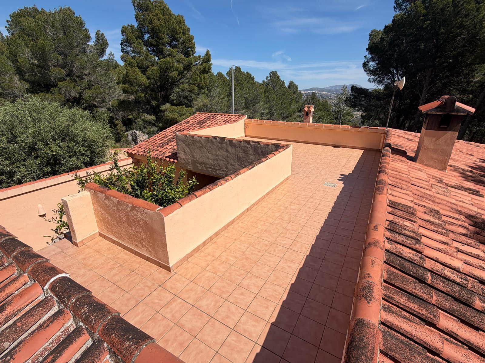 3 bedroom Villa for sale in Calpe / Calp with pool garage - € 585,000 (Ref: 9852298)