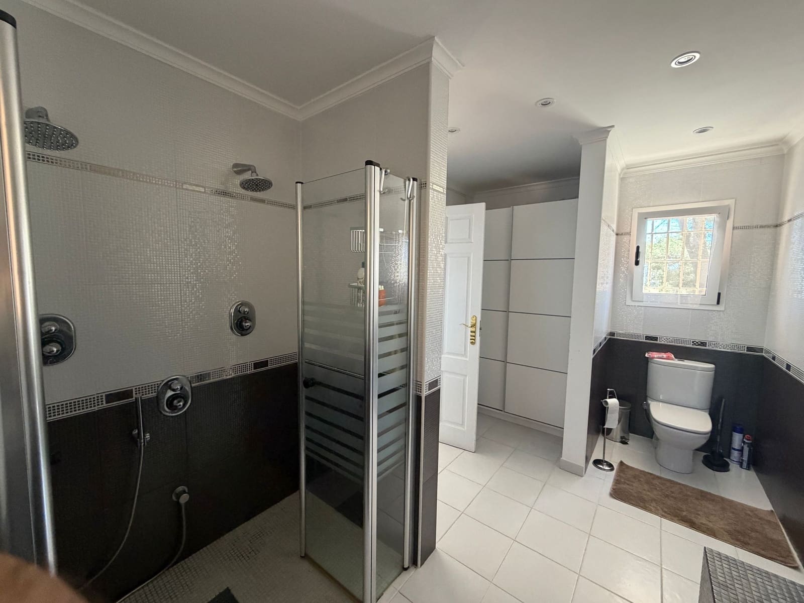 3 bedroom Villa for sale in Calpe / Calp with pool garage - € 585,000 (Ref: 9852298)