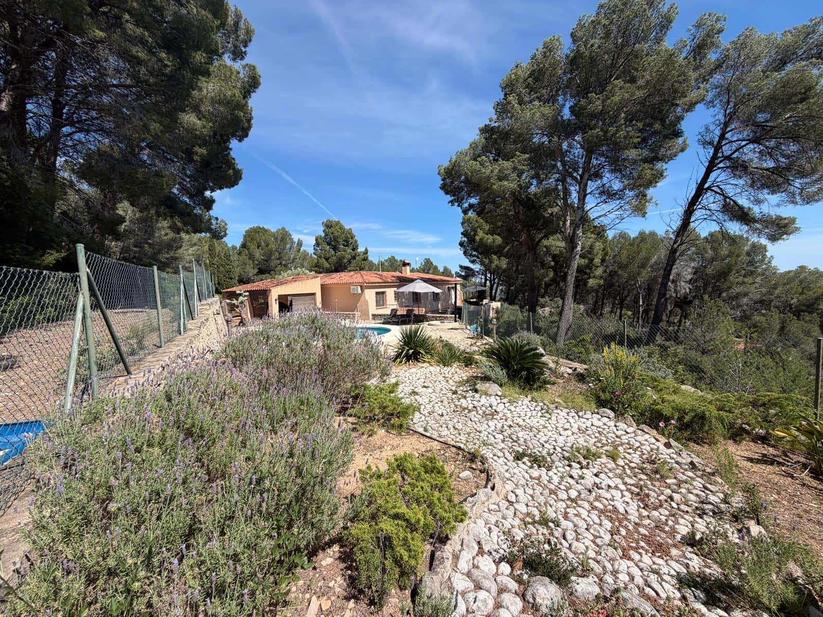 3 bedroom Villa for sale in Calpe / Calp with pool garage - € 585,000 (Ref: 9852298)