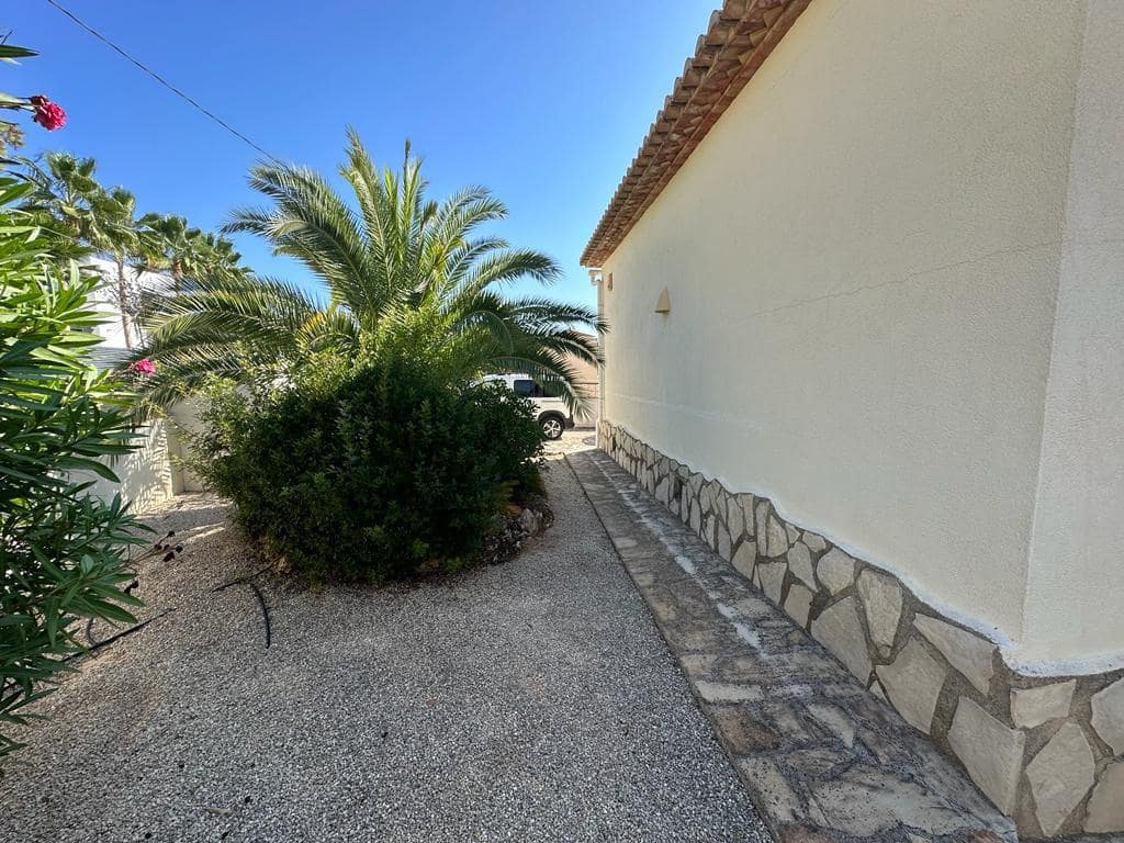 3 chambre Villa/Maison à vendre à Calpe / Calp avec piscine garage - 650 000 € (Ref: 9852335)