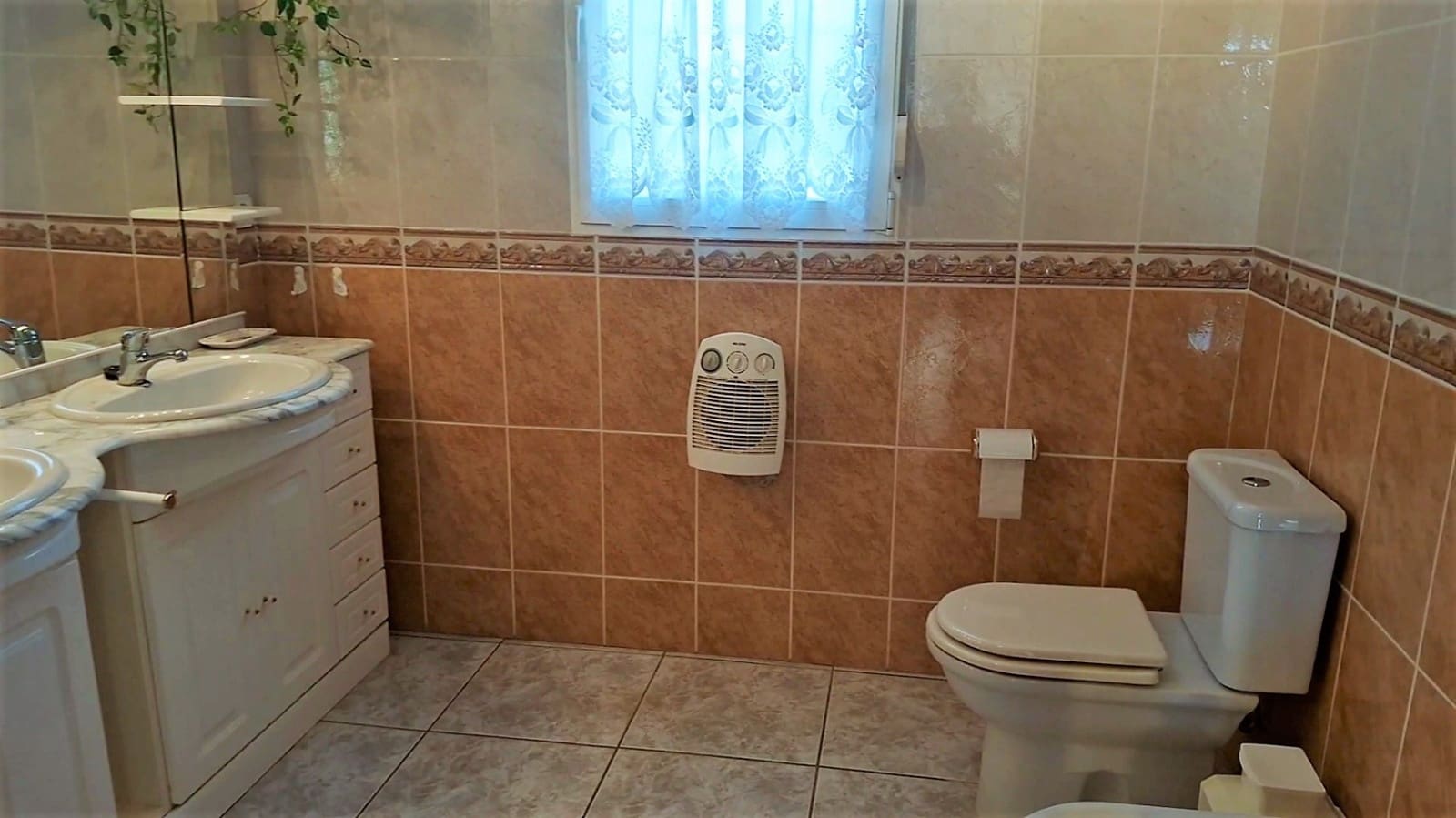 3 chambre Villa/Maison à vendre à Calpe / Calp avec piscine garage - 650 000 € (Ref: 9852335)