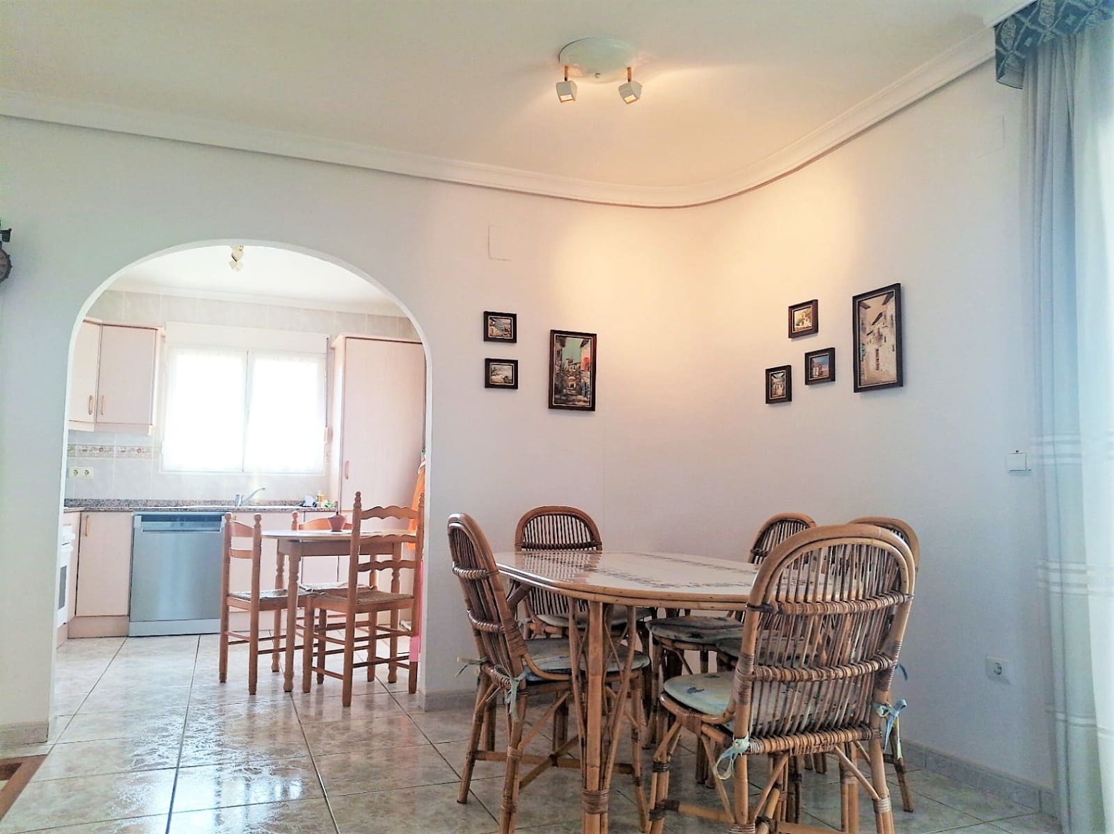 3 chambre Villa/Maison à vendre à Calpe / Calp avec piscine garage - 650 000 € (Ref: 9852335)