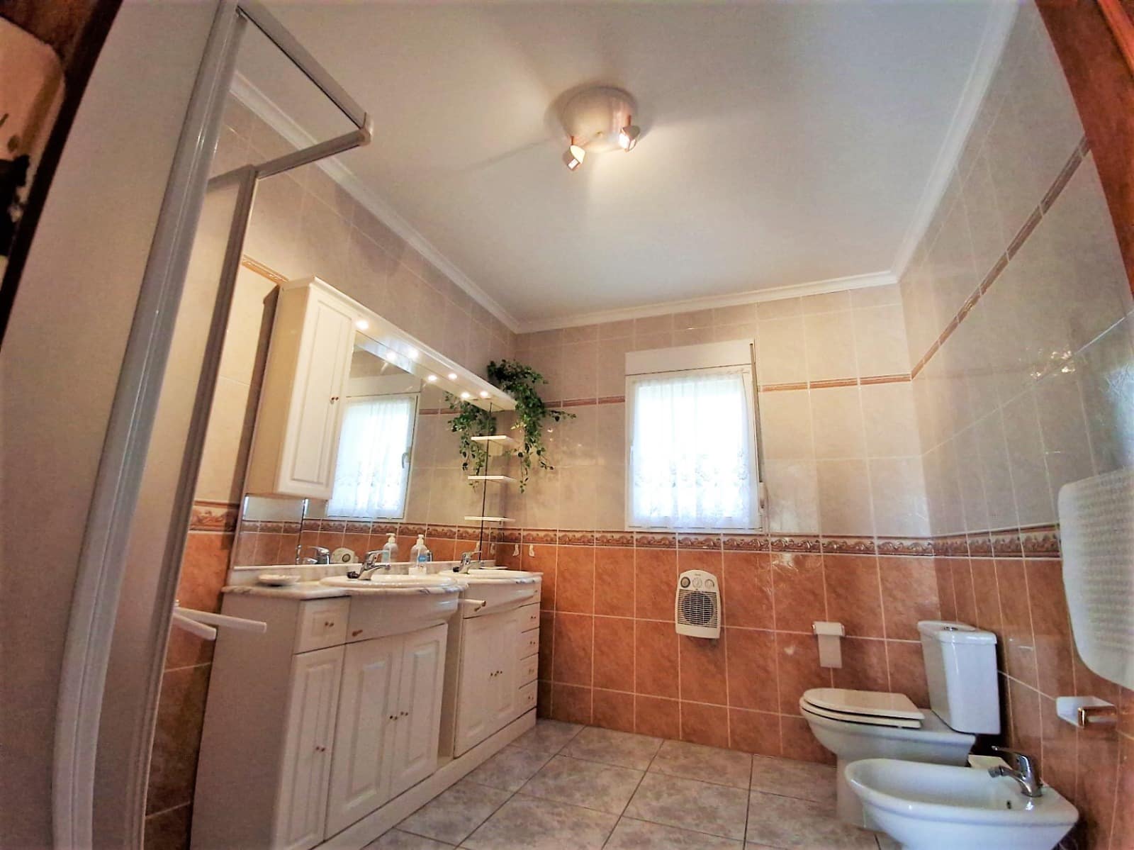 3 chambre Villa/Maison à vendre à Calpe / Calp avec piscine garage - 650 000 € (Ref: 9852335)