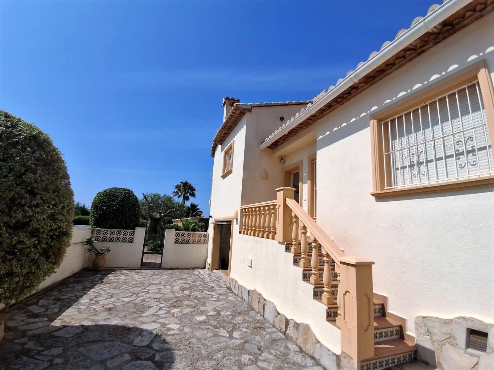 3 chambre Villa/Maison à vendre à Calpe / Calp avec piscine garage - 650 000 € (Ref: 9852335)