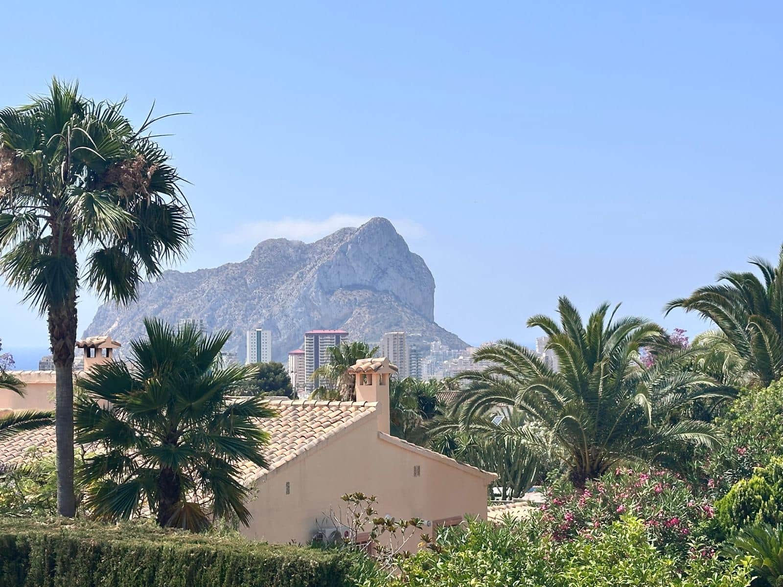 3 chambre Villa/Maison à vendre à Calpe / Calp avec piscine garage - 650 000 € (Ref: 9852335)