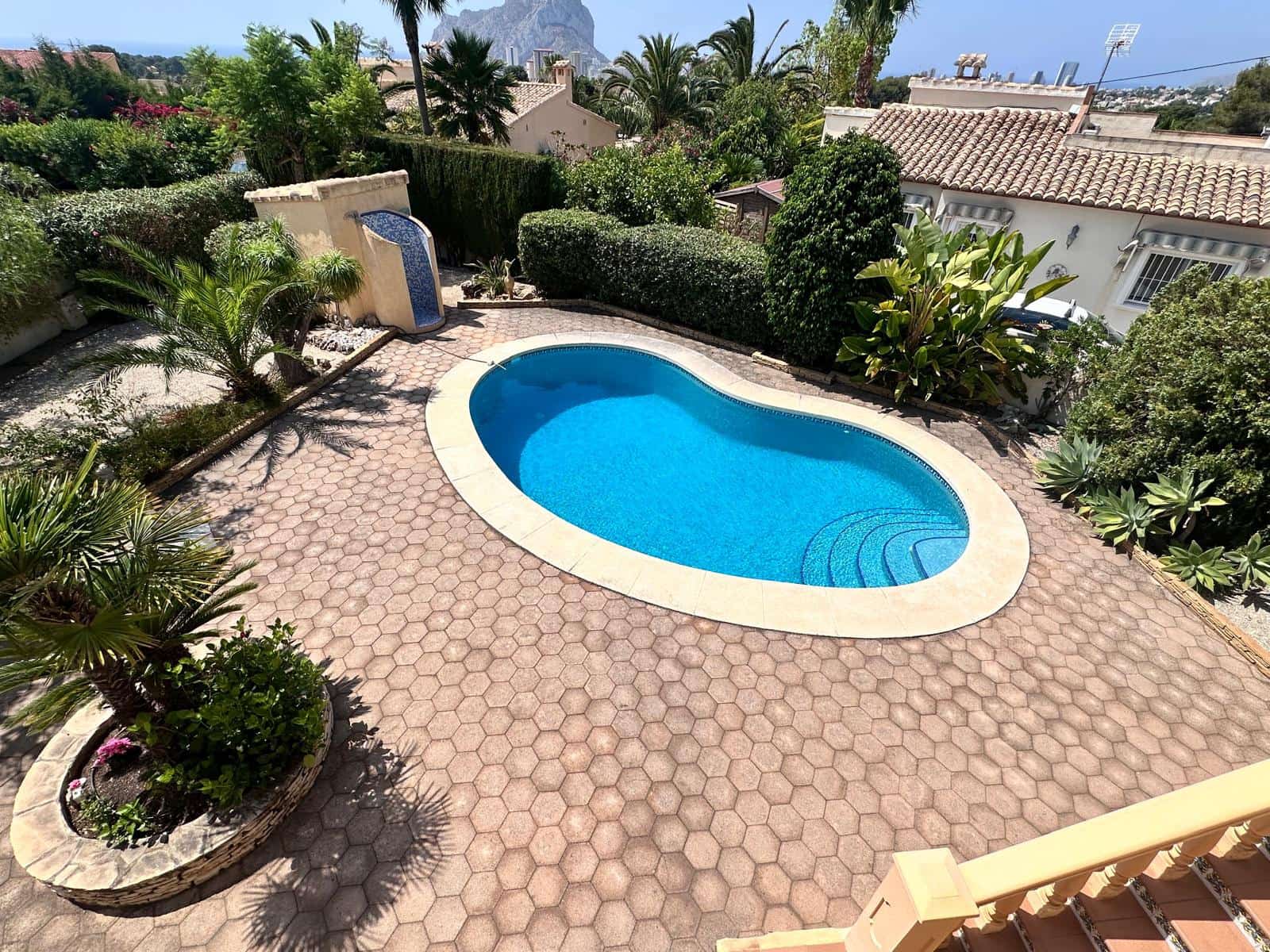 3 chambre Villa/Maison à vendre à Calpe / Calp avec piscine garage - 650 000 € (Ref: 9852335)