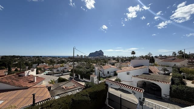 4 slaapkamer Villa te koop in Cometa - Carrió, Calpe / Calp met zwembad garage - € 540.000 (Ref: 9852962)