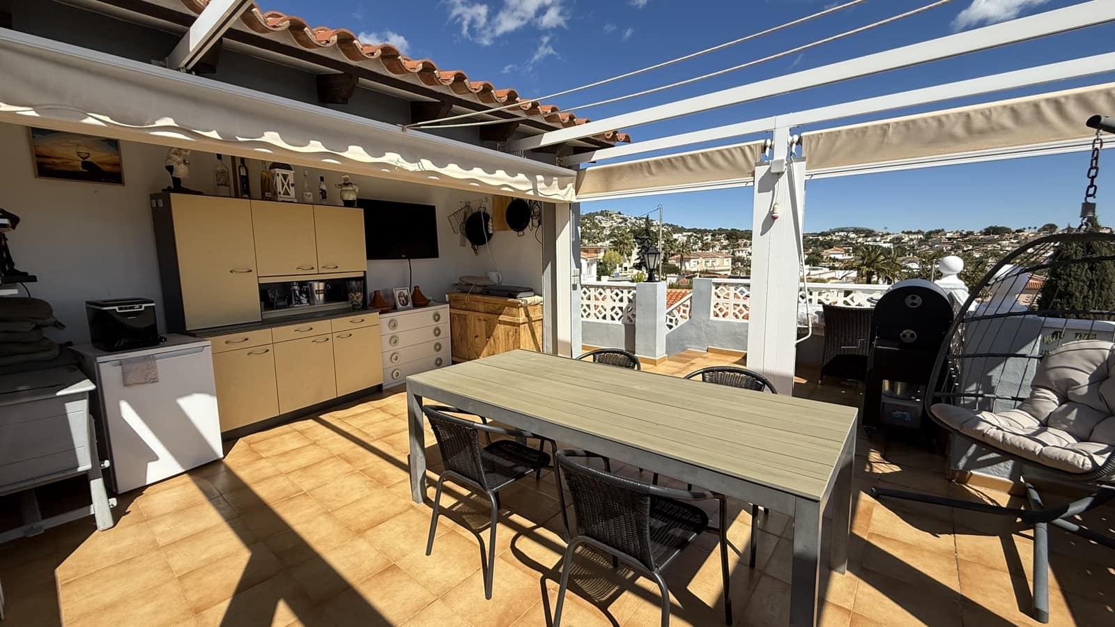 4 slaapkamer Villa te koop in Calpe / Calp met zwembad garage - € 540.000 (Ref: 9852962)