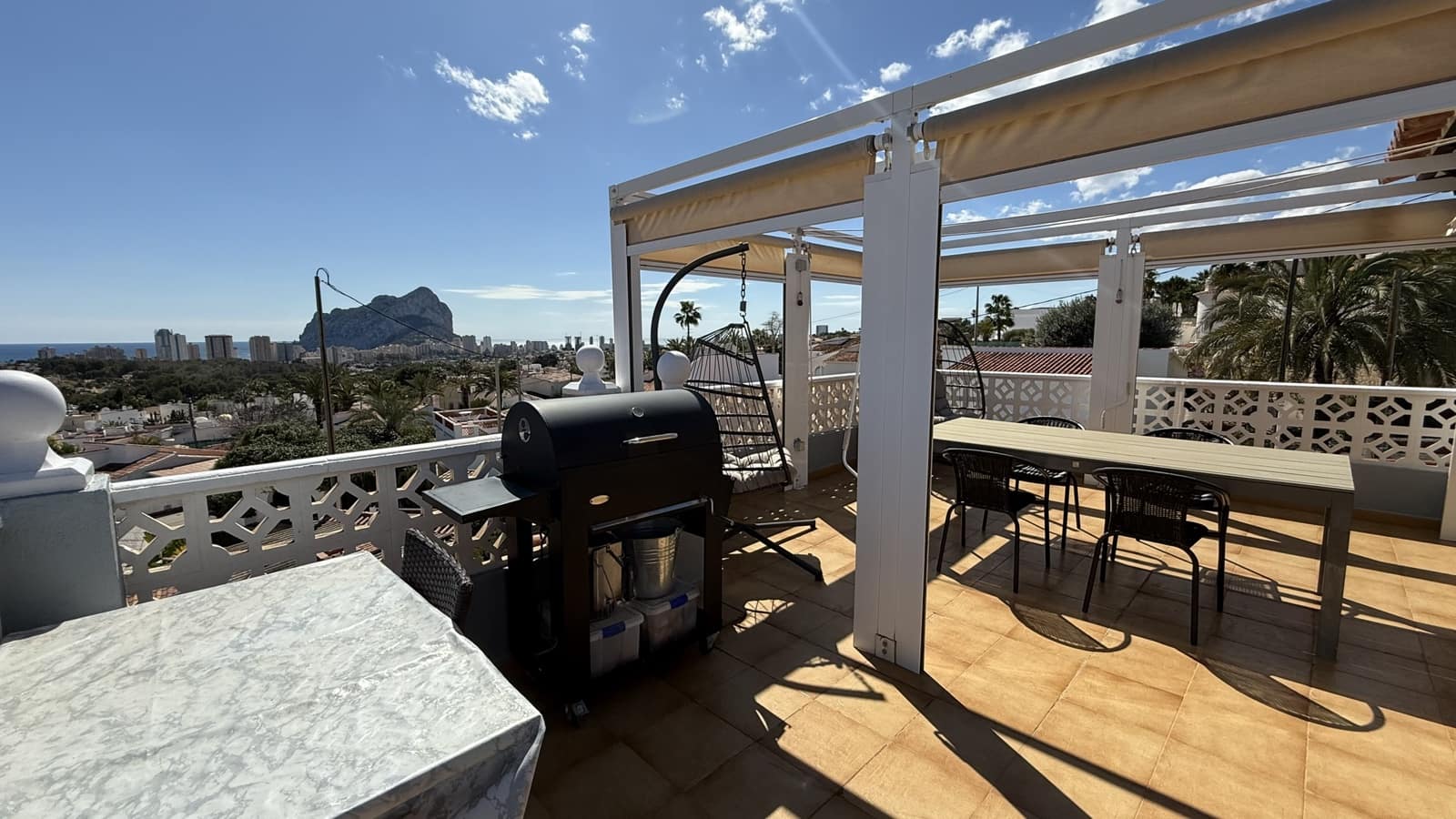 4 slaapkamer Villa te koop in Calpe / Calp met zwembad garage - € 540.000 (Ref: 9852962)