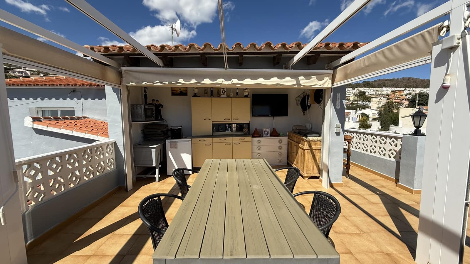 4 slaapkamer Villa te koop in Calpe / Calp met zwembad garage - € 540.000 (Ref: 9852962)