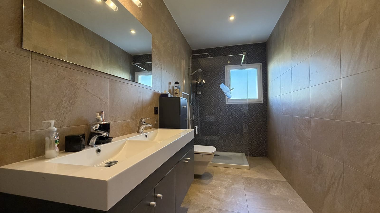 4 soverom Hus til salgs i Calpe / Calp med svømmebasseng garasje - € 745 000 (Ref: 9853019)