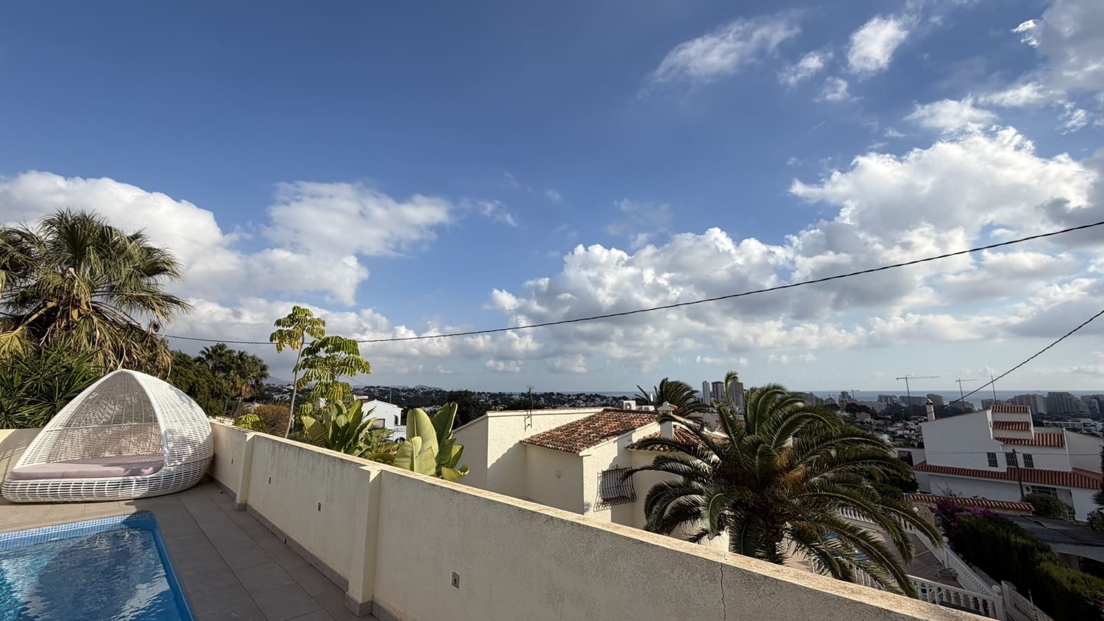 4 soverom Hus til salgs i Calpe / Calp med svømmebasseng garasje - € 745 000 (Ref: 9853019)