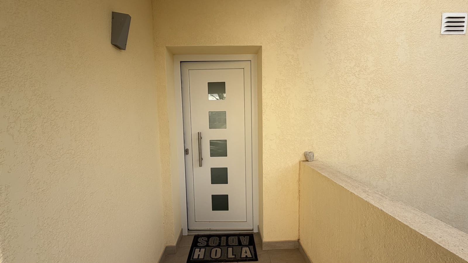4 soverom Hus til salgs i Calpe / Calp med svømmebasseng garasje - € 745 000 (Ref: 9853019)