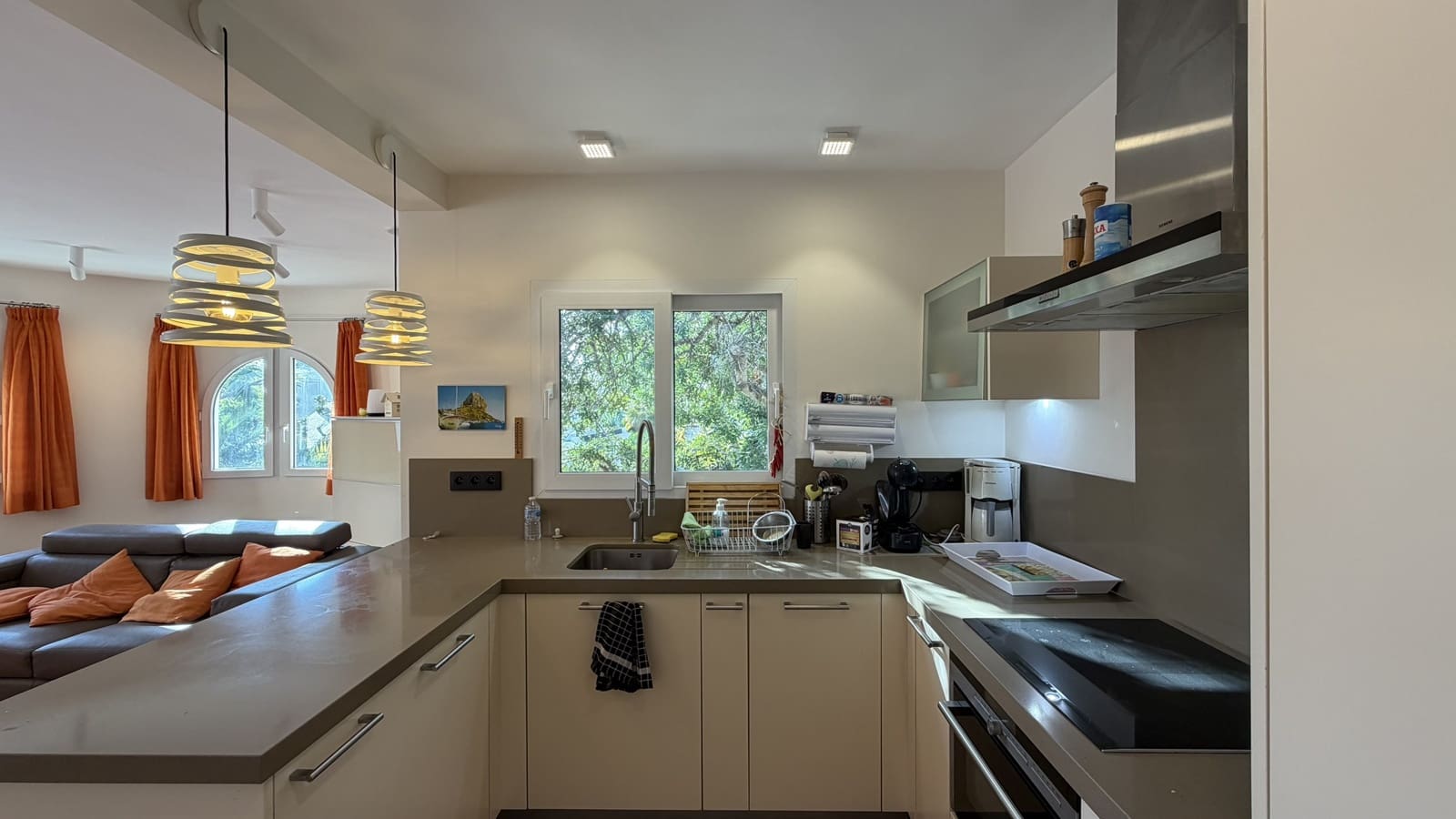 4 soverom Hus til salgs i Calpe / Calp med svømmebasseng garasje - € 745 000 (Ref: 9853019)