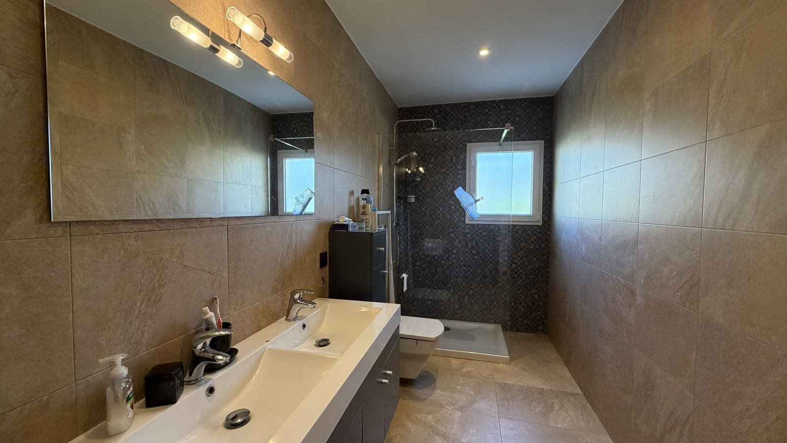 4 soverom Hus til salgs i Calpe / Calp med svømmebasseng garasje - € 745 000 (Ref: 9853019)