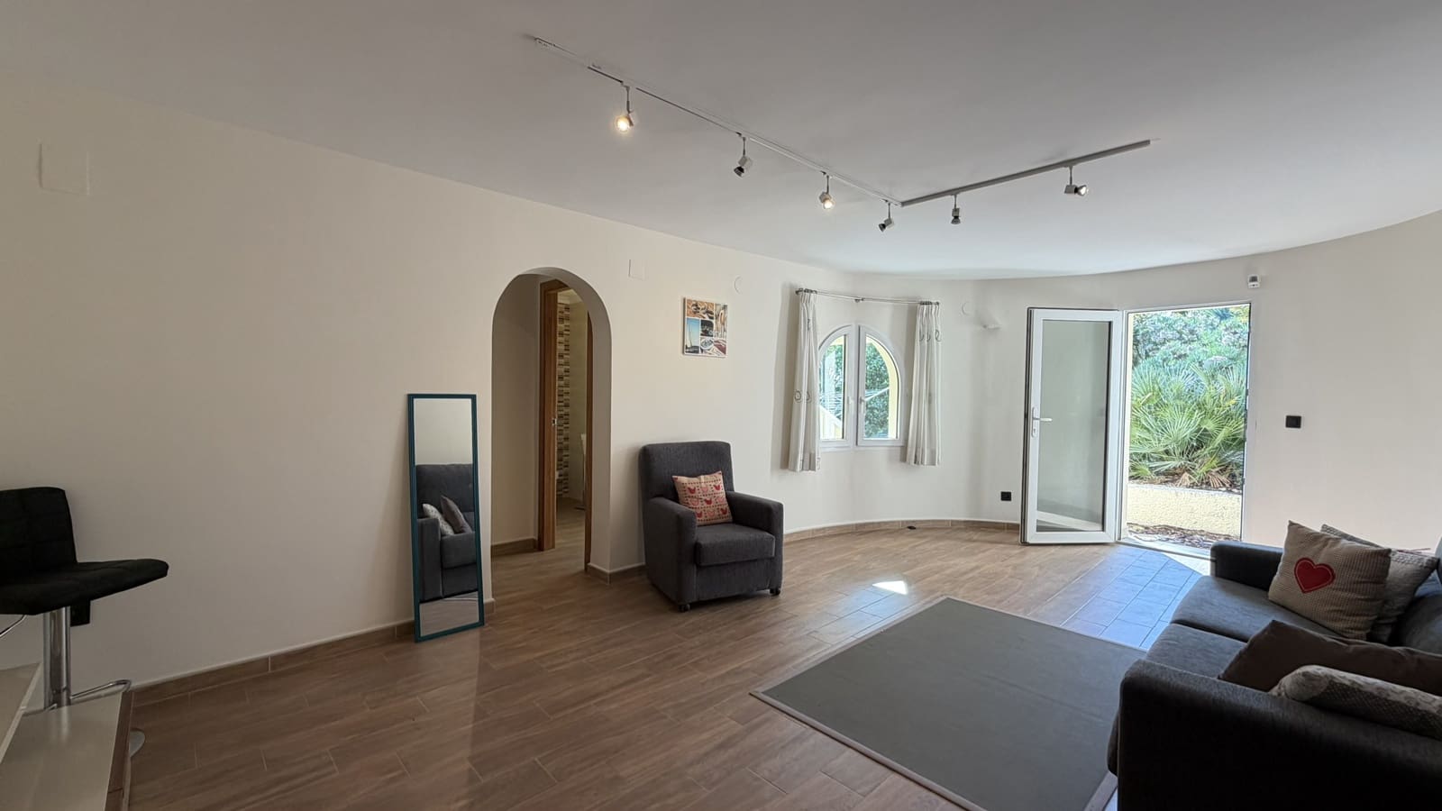 4 soverom Hus til salgs i Calpe / Calp med svømmebasseng garasje - € 745 000 (Ref: 9853019)